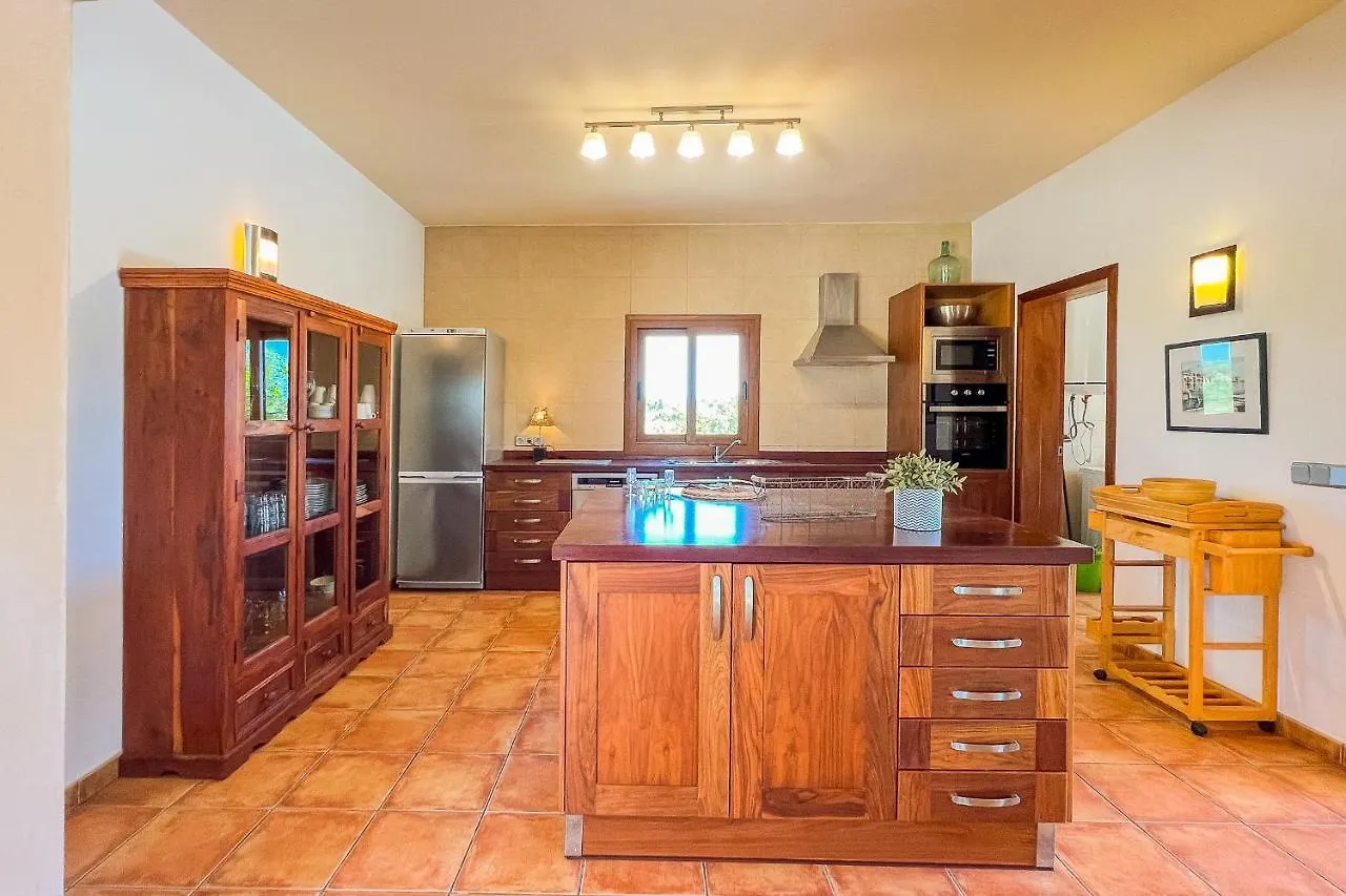 Finca Poas Villa Llombarts
