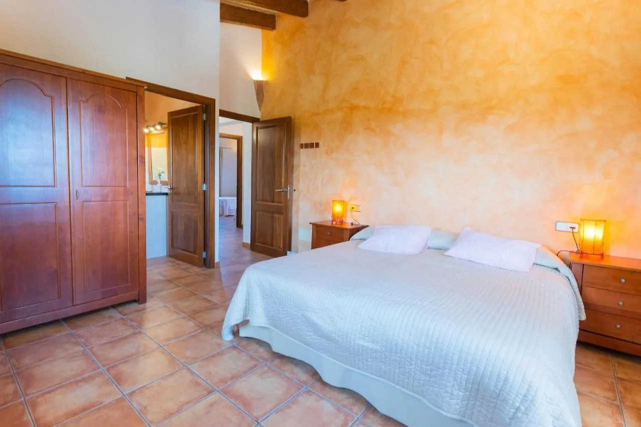 Finca Poas Villa Llombarts Holiday home